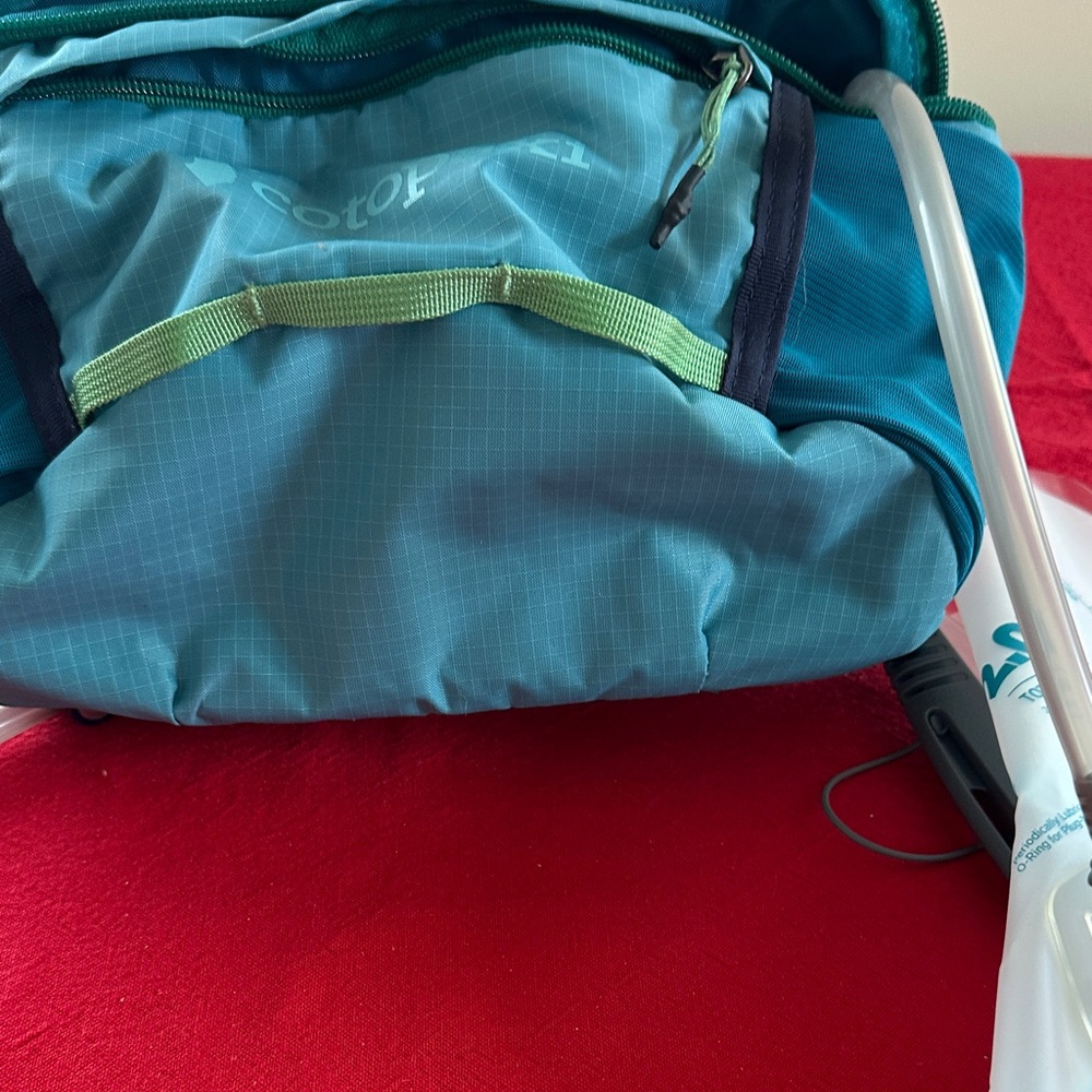 Cotopaxi Lagos Hydration Belt Bag Blue NWOT - Picture 6 of 12